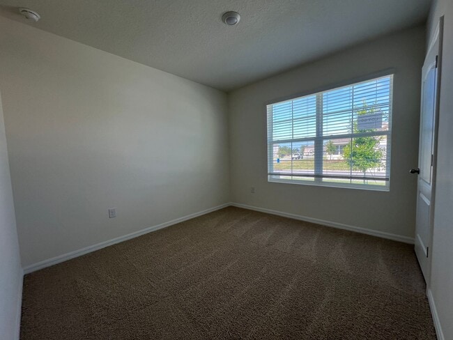 Building Photo - Brand New! 4 Bedroom, 2 Bathroom home in t...
