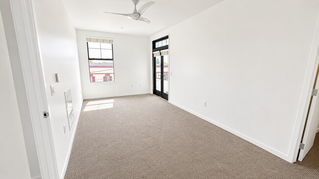 Building Photo - Walkable Sunny West End 2b 1.5ba in downtown San Rafael