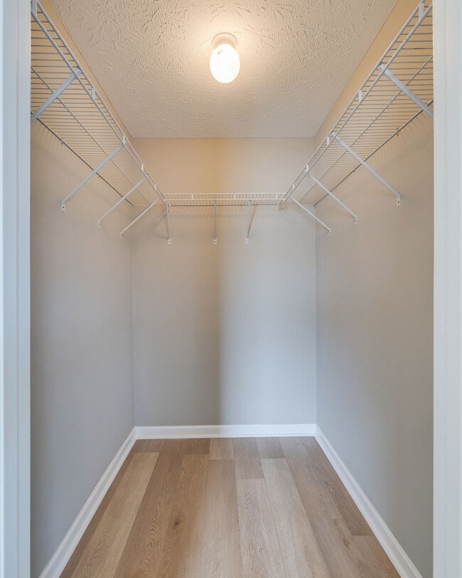 Building Photo - 14245 Lariat Lp