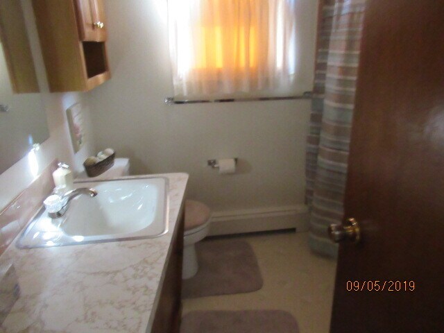 Bathroom - 1423 N 20th St