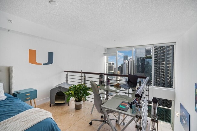 Building Photo - 41 SE 5th St