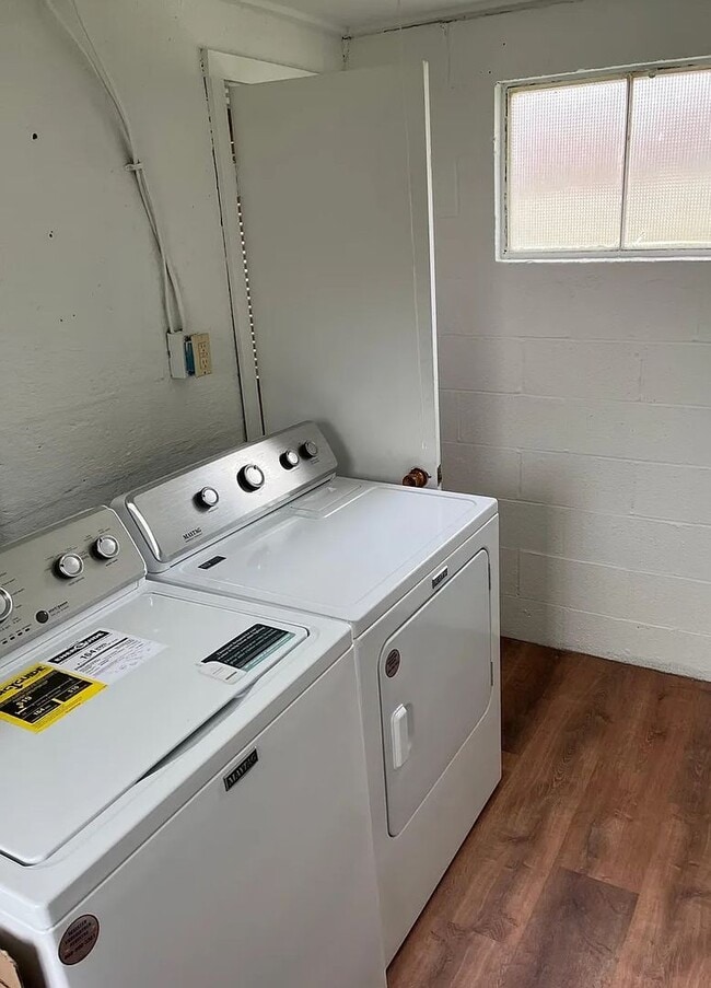 Building Photo - 1BR 1BA House Bristol VA 5 min from Casino