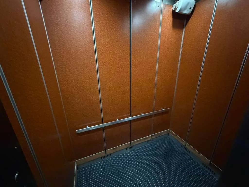 Building Photo - 83-33 118th St