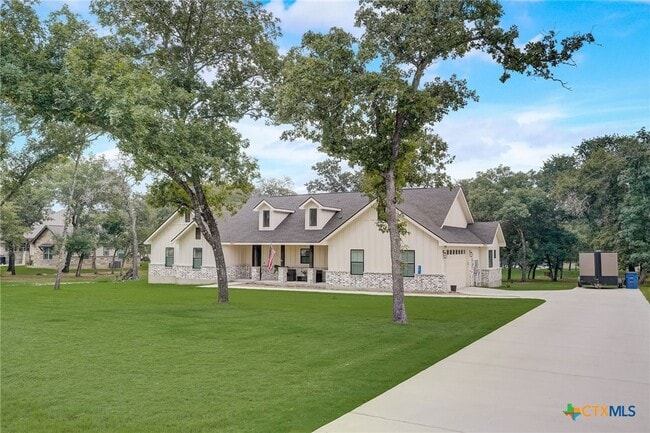 Building Photo - 281 Cibolo Way