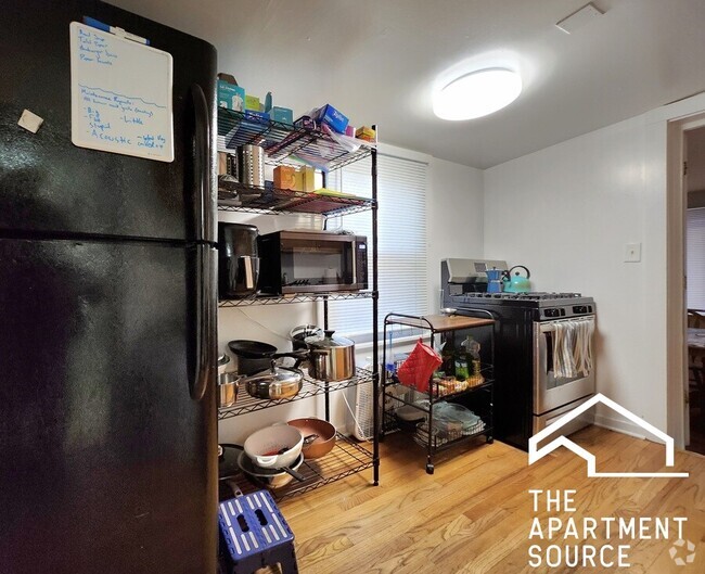 Building Photo - 1014 Garnett Pl