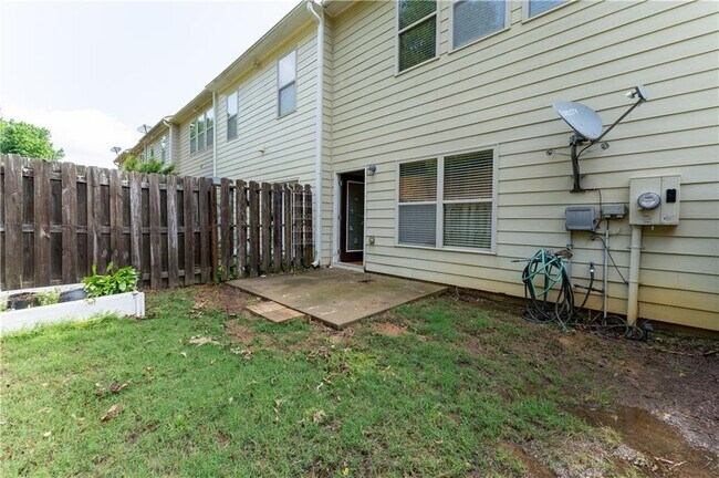 Building Photo - 6210 Elmshorn Way