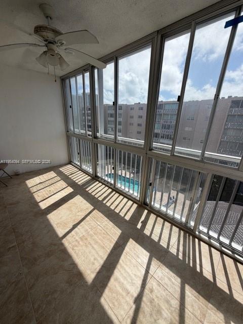 Building Photo - 319 NE 14th Ave