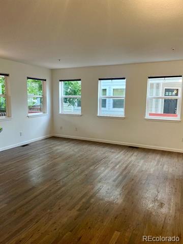 Building Photo - 1825 Canyon Blvd