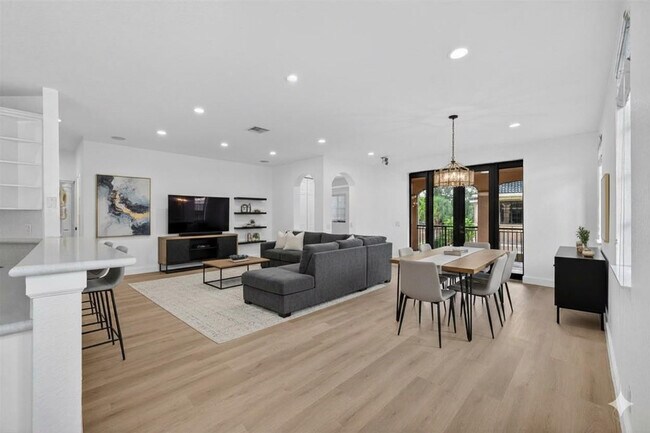 Building Photo - 2678 Center Ct Dr