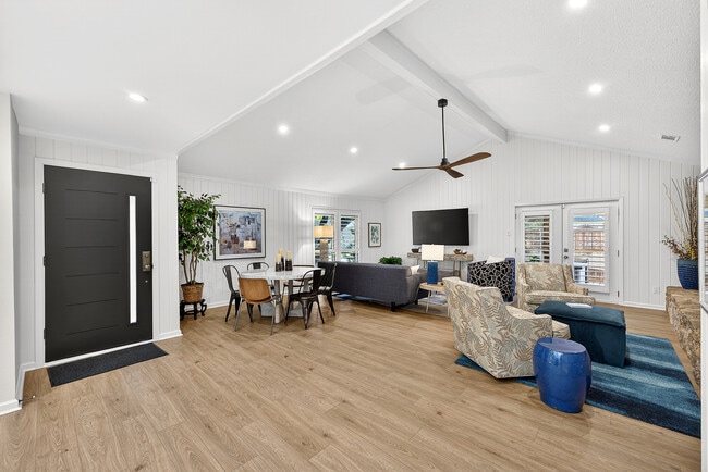 Building Photo - 9805 Airline Rd