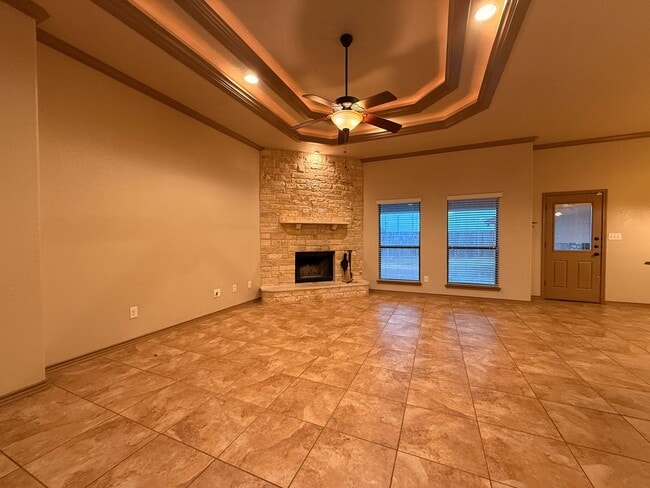 Building Photo - Purser Crossing's Finest