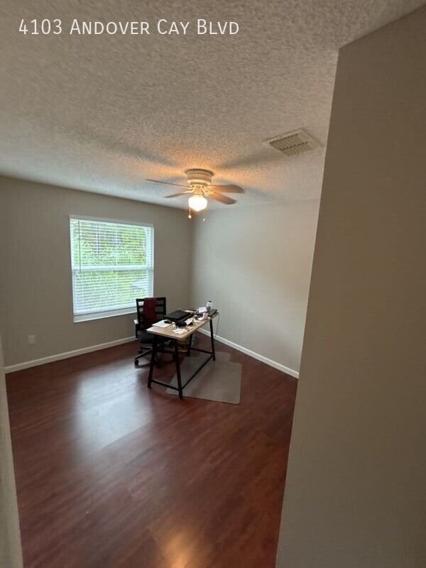Building Photo - 4103 Andover Cay Blvd