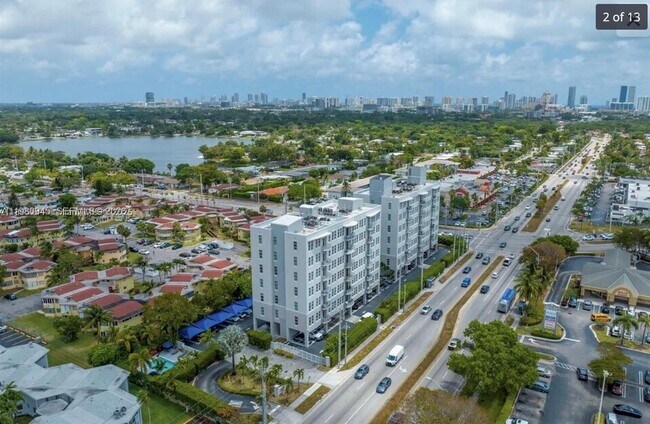 Building Photo - 1791 NE Miami Gardens Dr