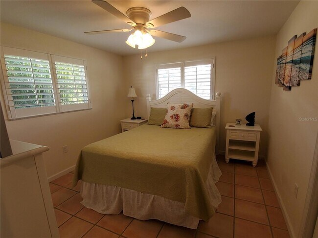 Building Photo - 2745 Cardwell Way