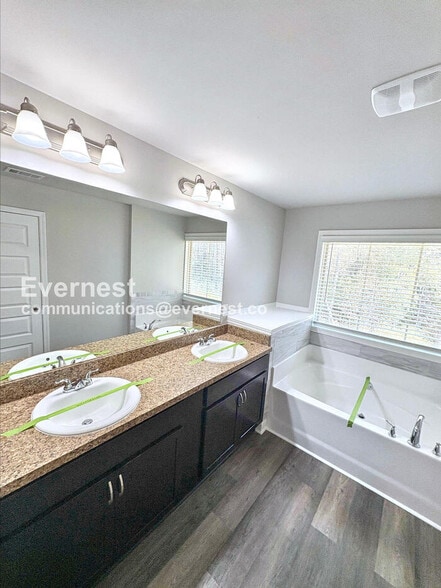 Building Photo - 75 Joshua Creek Rd