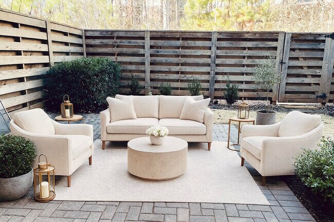 Building Photo - 304 Sonatina Ter