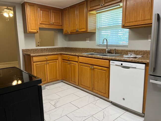 Building Photo - Winter Park 3/2 Rental