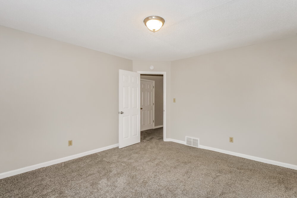 Building Photo - 11183 Ewe Turn Dr