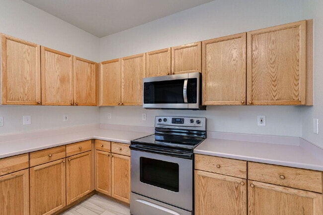 Building Photo - 965 Evening Star Ct