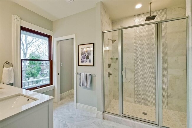 Building Photo - 1liben