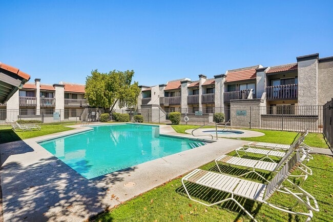 Building Photo - Acacia Pointe