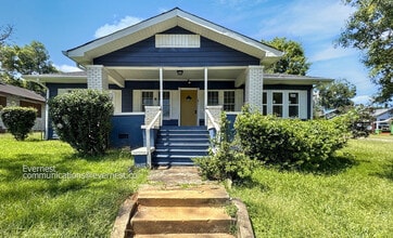 Building Photo - 1520 36th St N