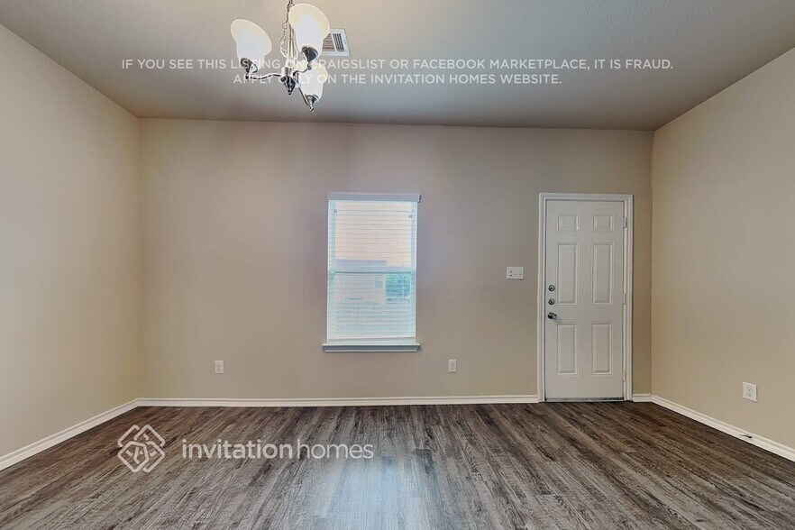 Building Photo - 1833 Wickham Dr