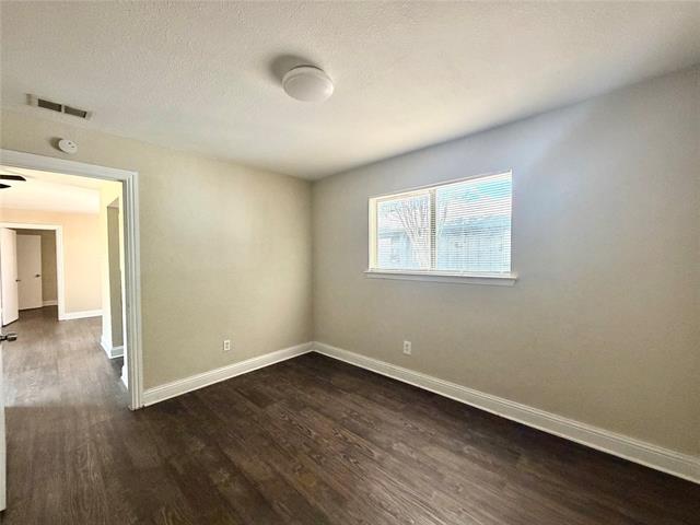 Building Photo - 901 Redbird Dr