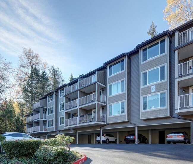 Primary Photo - Spacious 2bd + DEN, 1.75ba Condo available in the heart of Issaquah!