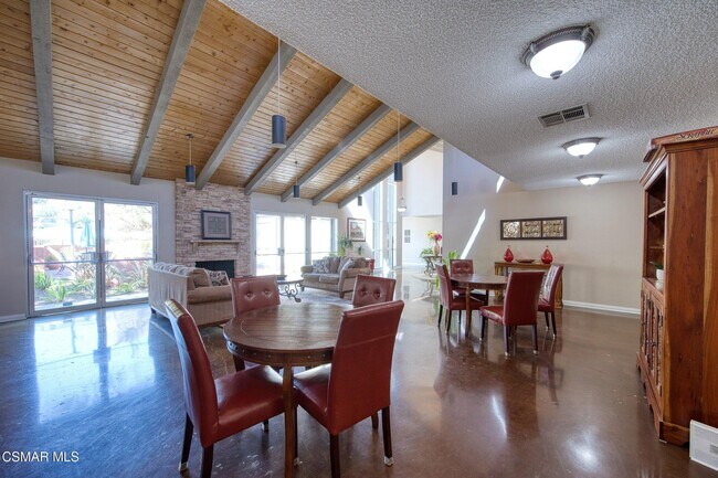 Building Photo - 254 Sequoia Ct