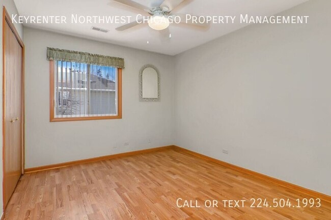 Building Photo - 490 Westwood Ct