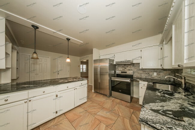 Building Photo - 2928 NW 67th St