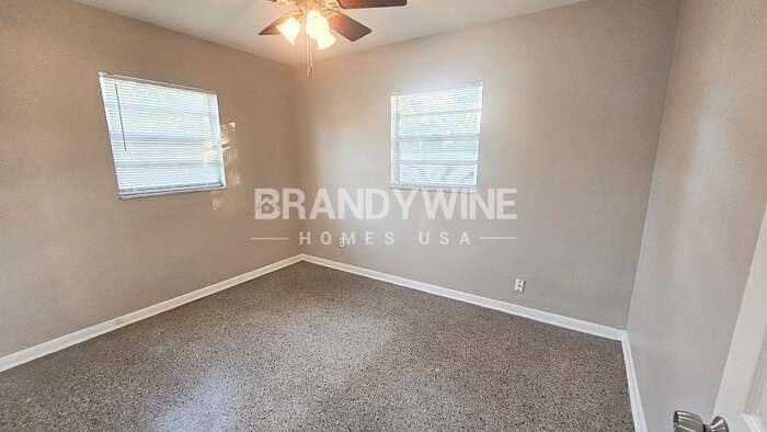 Building Photo - 1508 W Hamilton Ave