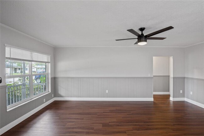 Building Photo - 29737 Seacol St