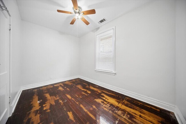 Building Photo - 4508 S Mozart St