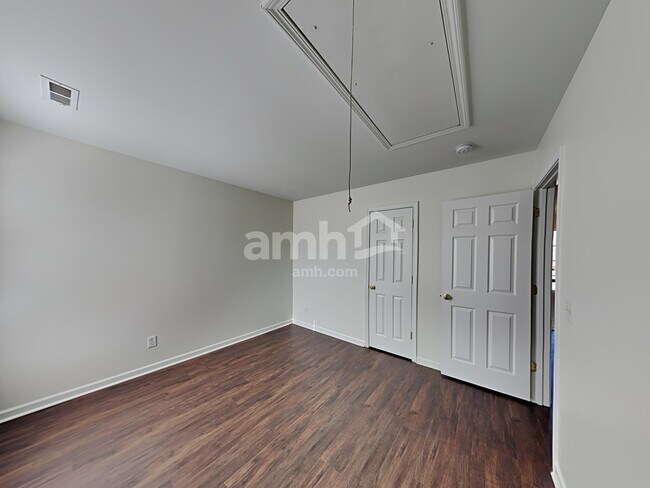 Building Photo - 11912 Cheviott Hill Ln