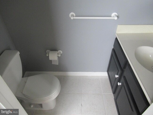 Building Photo - 436 Coates St