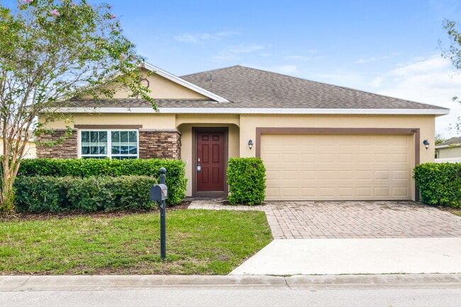 Building Photo - 346 Vitoria Rd