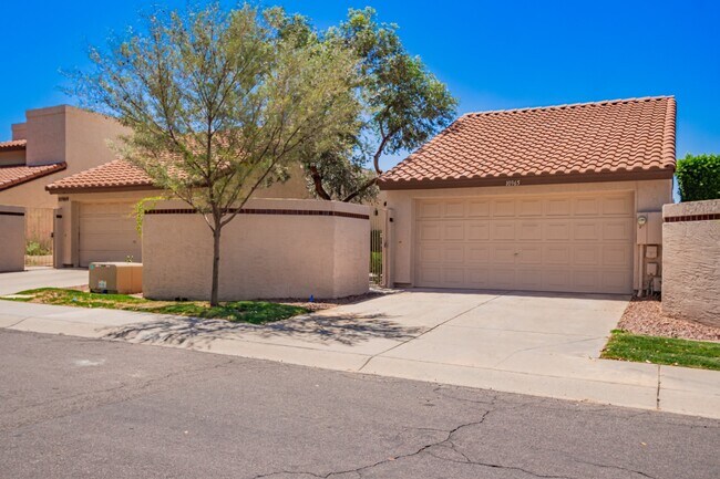 Building Photo - Home for rent in Scottsdale!