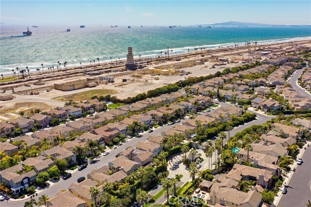 Building Photo - 6257 Pacific Pointe Dr