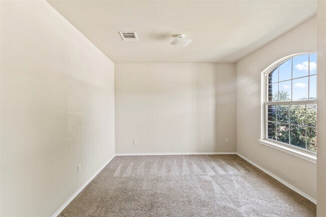 Building Photo - 429 Andalusian Trail