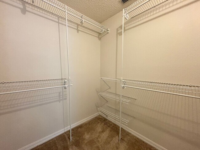 Building Photo - 312 Turtle Dove Dr