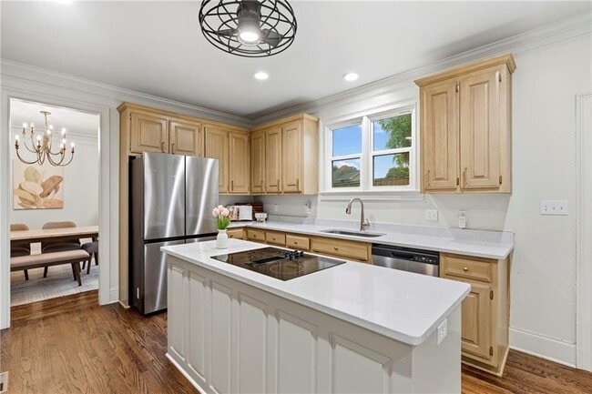 Building Photo - 4221 Willow Oak Dr