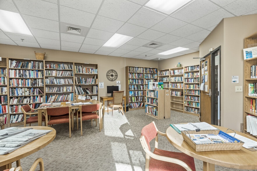 Library - 6615 Lake Shore Dr S