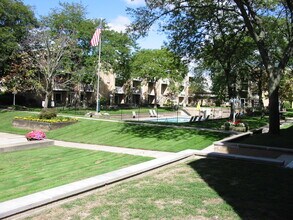 Building Photo - 4909 Crooks Rd