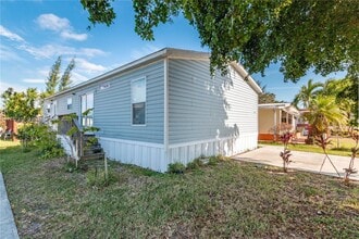 Building Photo - 21661 NW 8th Ct