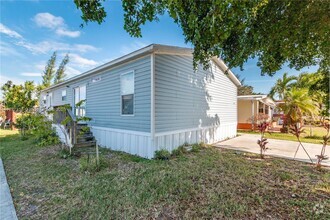 Building Photo - 21661 NW 8th Ct