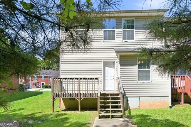 Building Photo - 5604 Windfall Ln