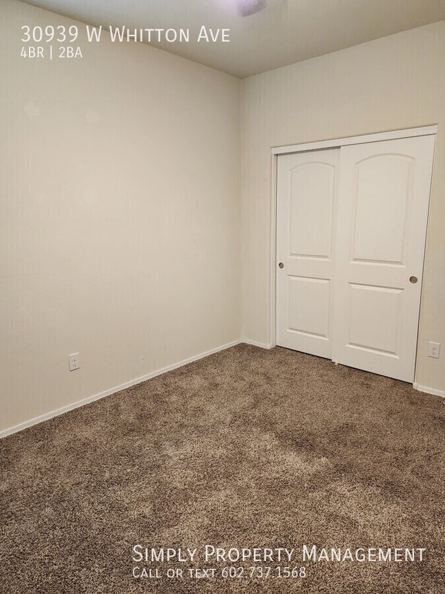 Building Photo - 30939 W Whitton Ave