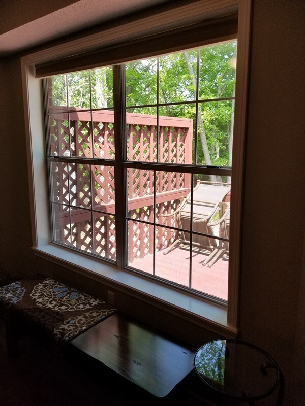 Building Photo - 2000 Ridgewood Dr